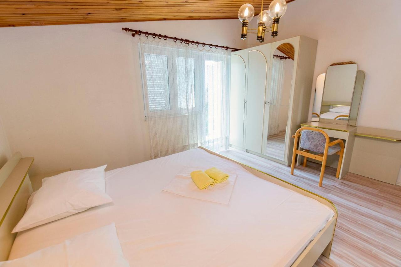 Apartments Jere Proto Primošten المظهر الخارجي الصورة